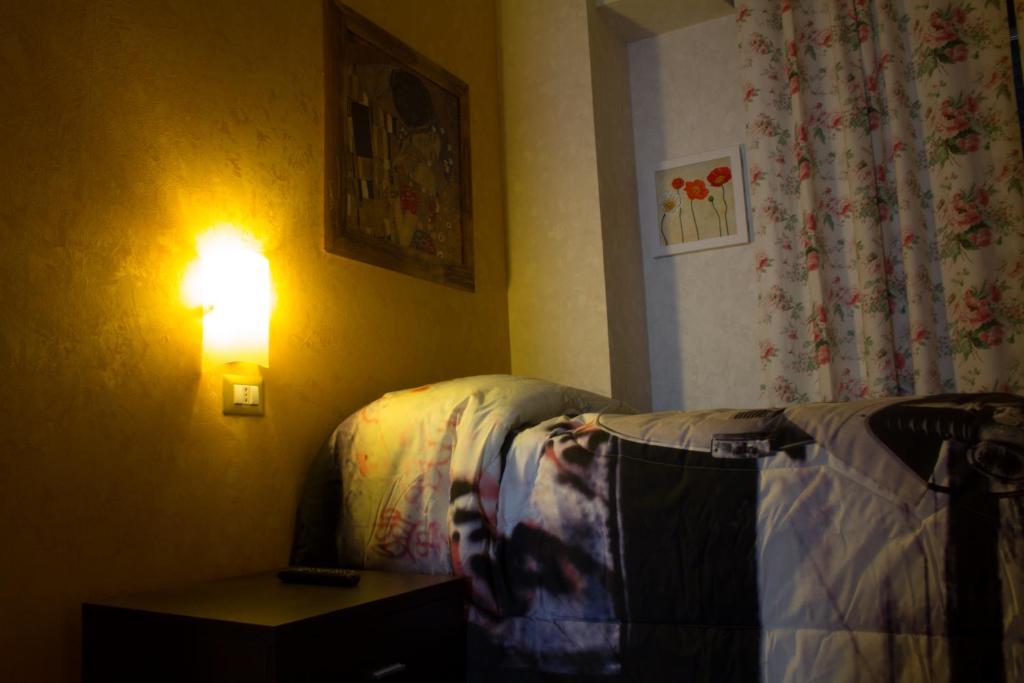 马志尼住宿旅馆 罗马 外观 照片